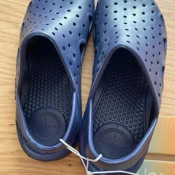 🆕Totes Kid Shoes Navy Blue 13/1🆕 - Picture 5 of 7